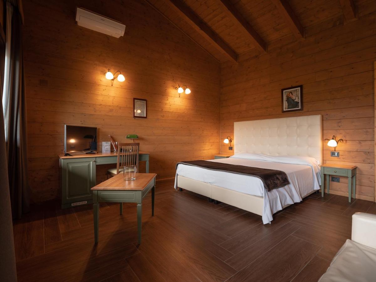 Agri-Hotel Da Marianna Resort & Spa Santa Domenica Vittoria Exteriör bild