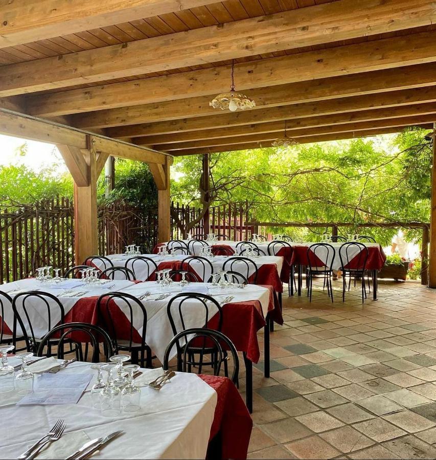 Agri-Hotel Da Marianna Resort & Spa Santa Domenica Vittoria Exteriör bild